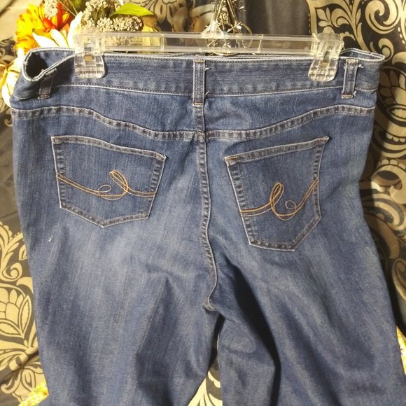 668 jeaniemade Size 12 Christopher Banks Bell - Picture 5 of 5